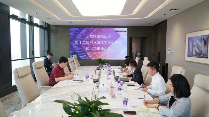 免费法律咨询VS付费咨询：如何选择，优缺点分析